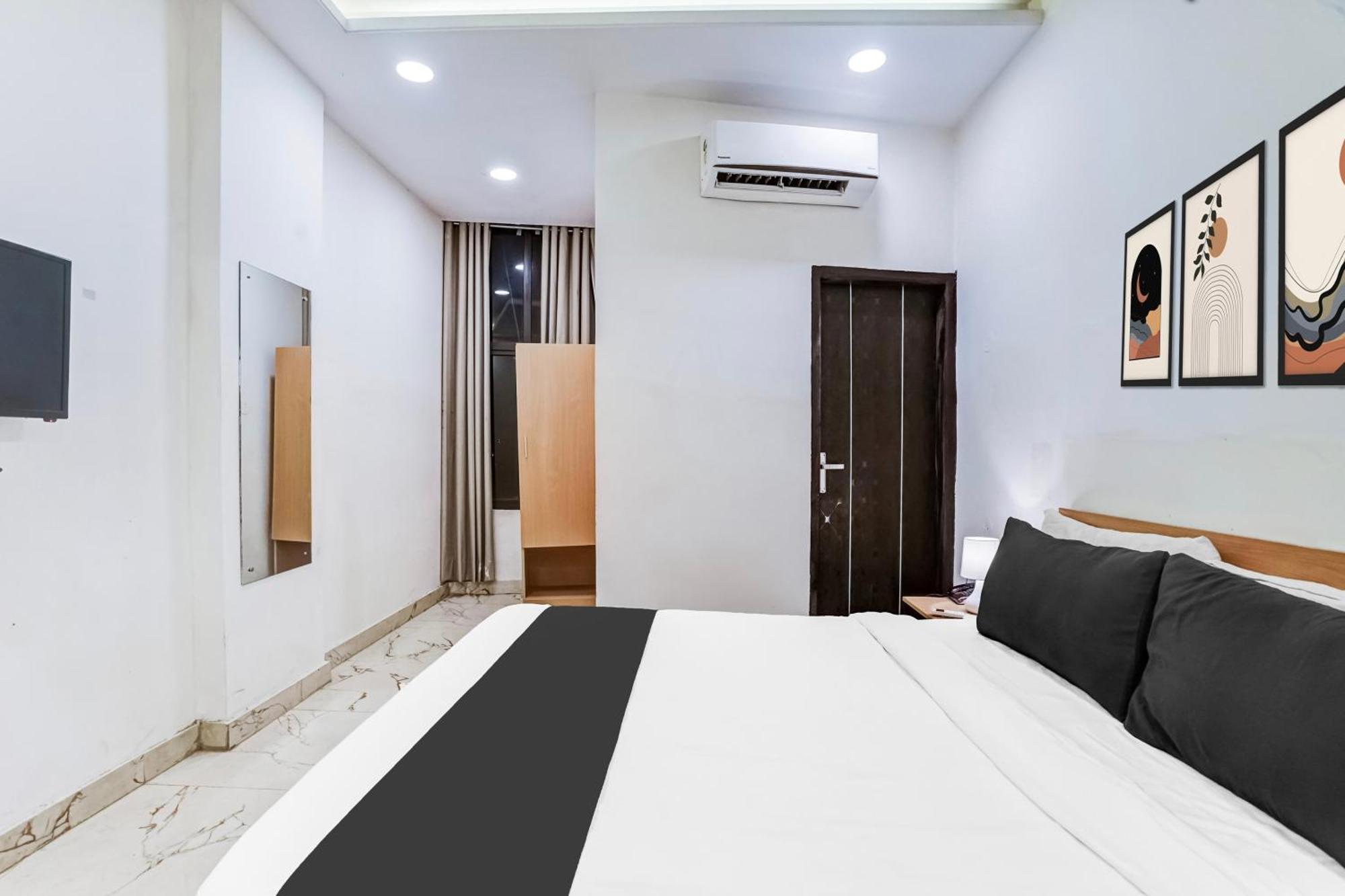 Super Townhouse Jagatpura Hotel Jaipur Exterior photo