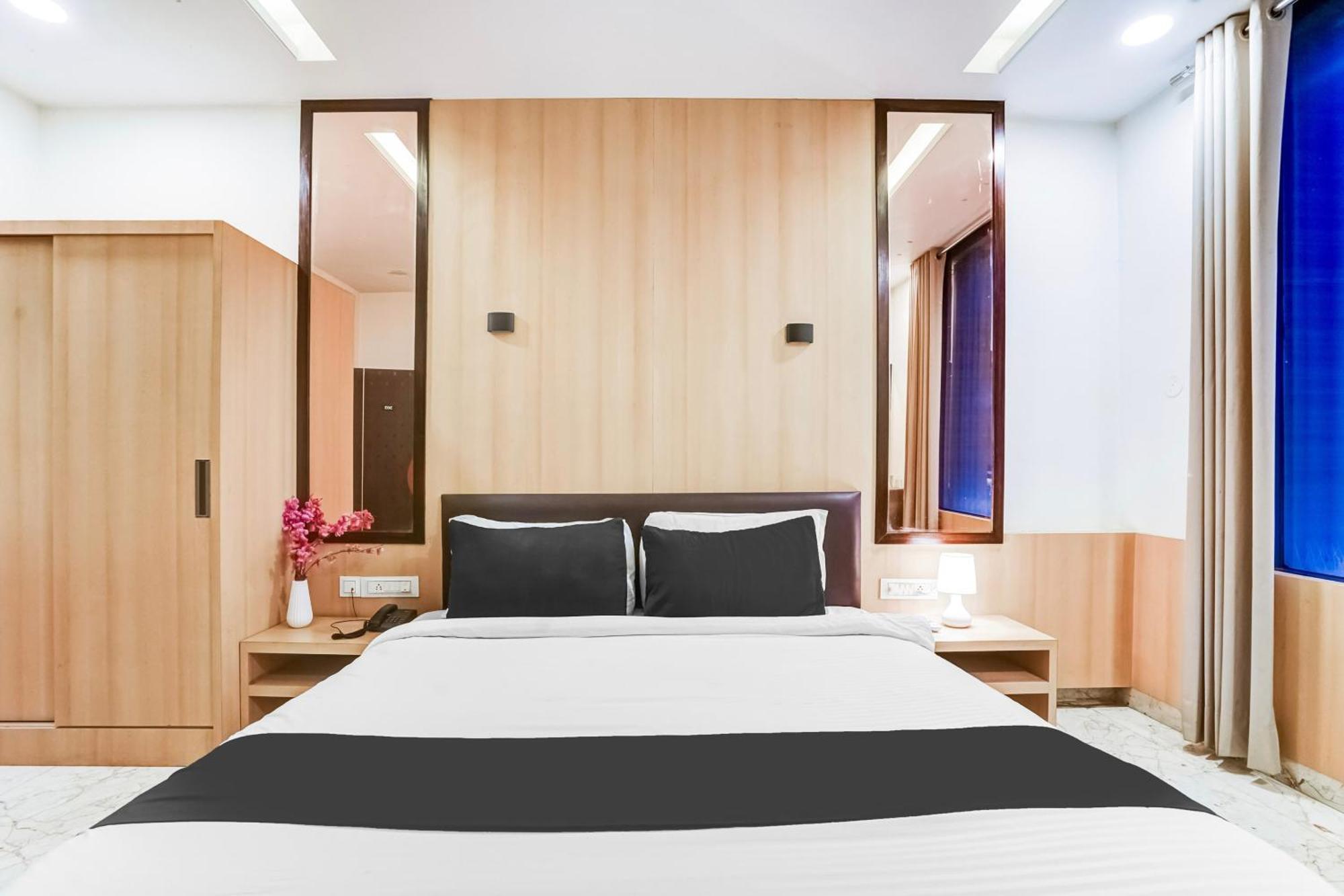 Super Townhouse Jagatpura Hotel Jaipur Exterior photo